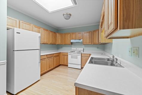 106 Farragut Way Kennebunk ME 04043