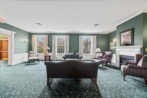 106 Farragut Way Kennebunk ME 04043