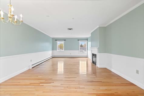 106 Farragut Way Kennebunk ME 04043