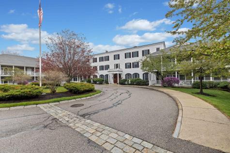 106 Farragut Way Kennebunk ME 04043