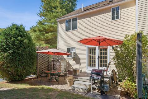 83 Hydrangea Circle Naples ME 04055