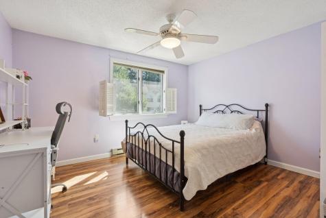 83 Hydrangea Circle Naples ME 04055