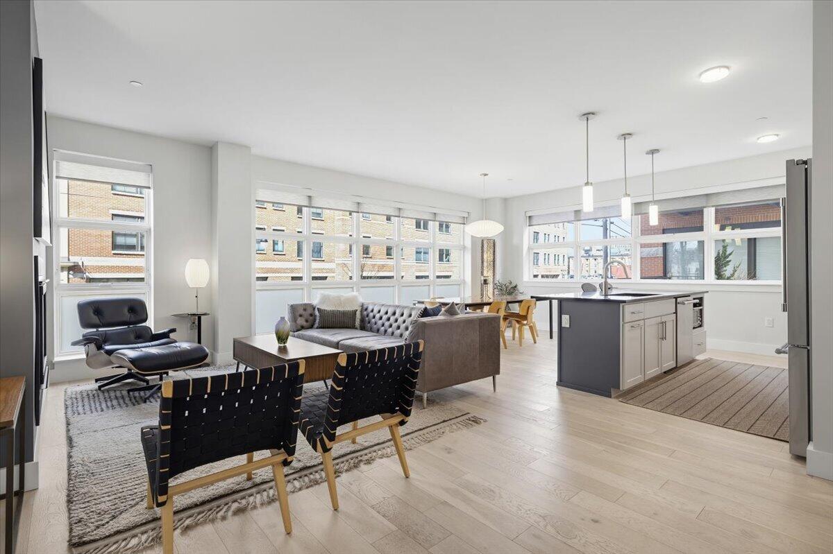 387 Commercial Street Portland ME 04101