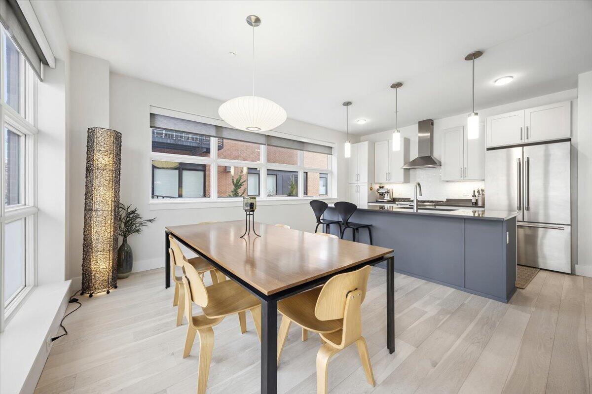 387 Commercial Street Portland ME 04101