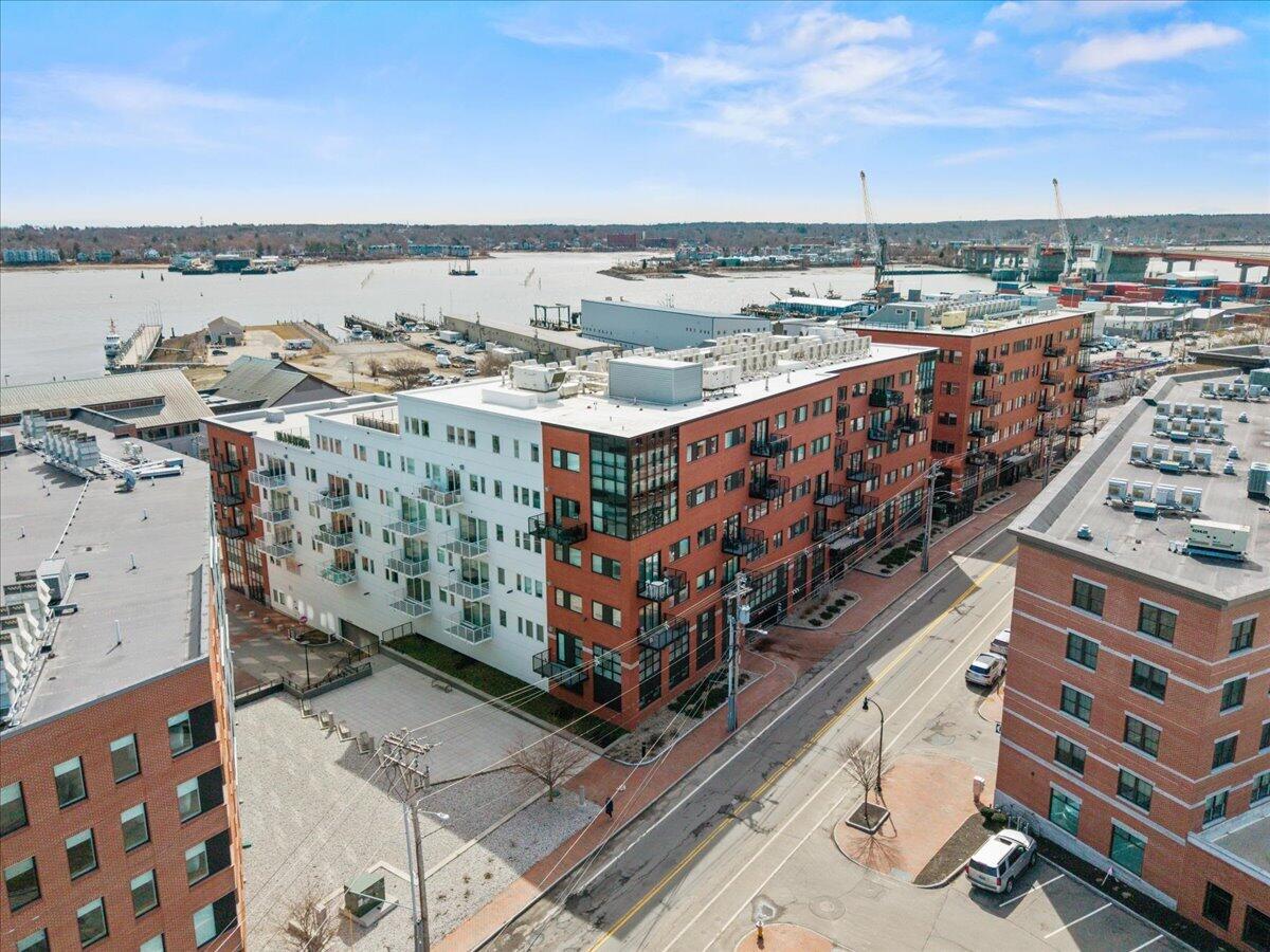 387 Commercial Street Portland ME 04101