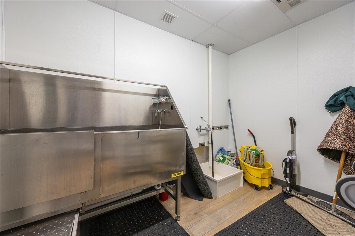 387 Commercial Street Portland ME 04101