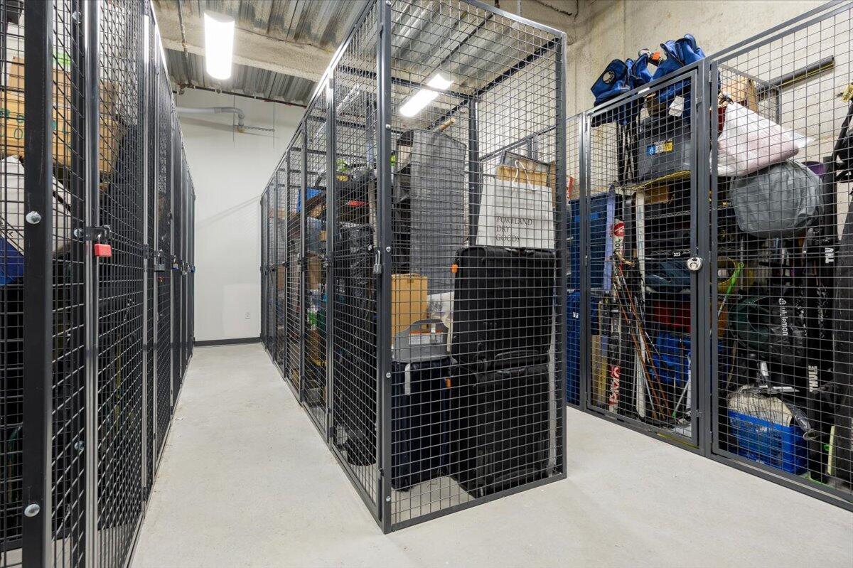 387 Commercial Street Portland ME 04101