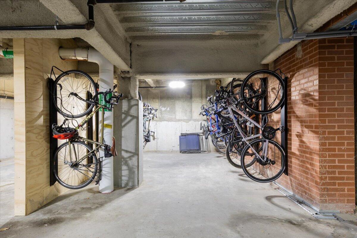 387 Commercial Street Portland ME 04101