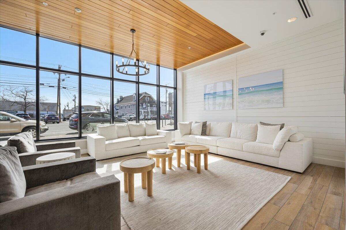 387 Commercial Street Portland ME 04101