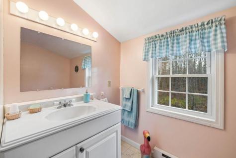 6 Laurel Circle Kennebunk ME 04043