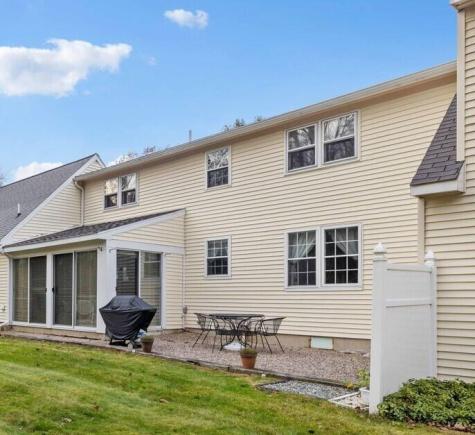 6 Laurel Circle Kennebunk ME 04043