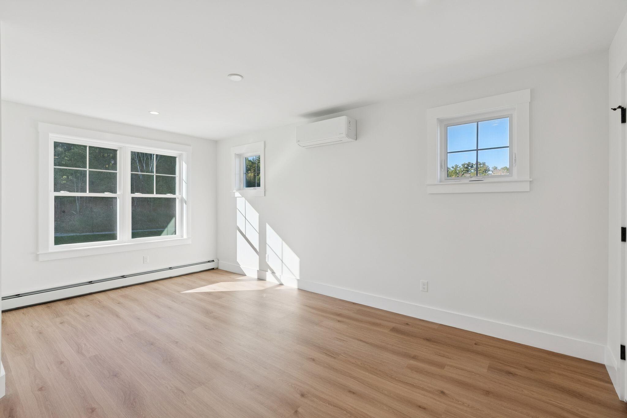 15 Feldspar Lane Cumberland ME 04021