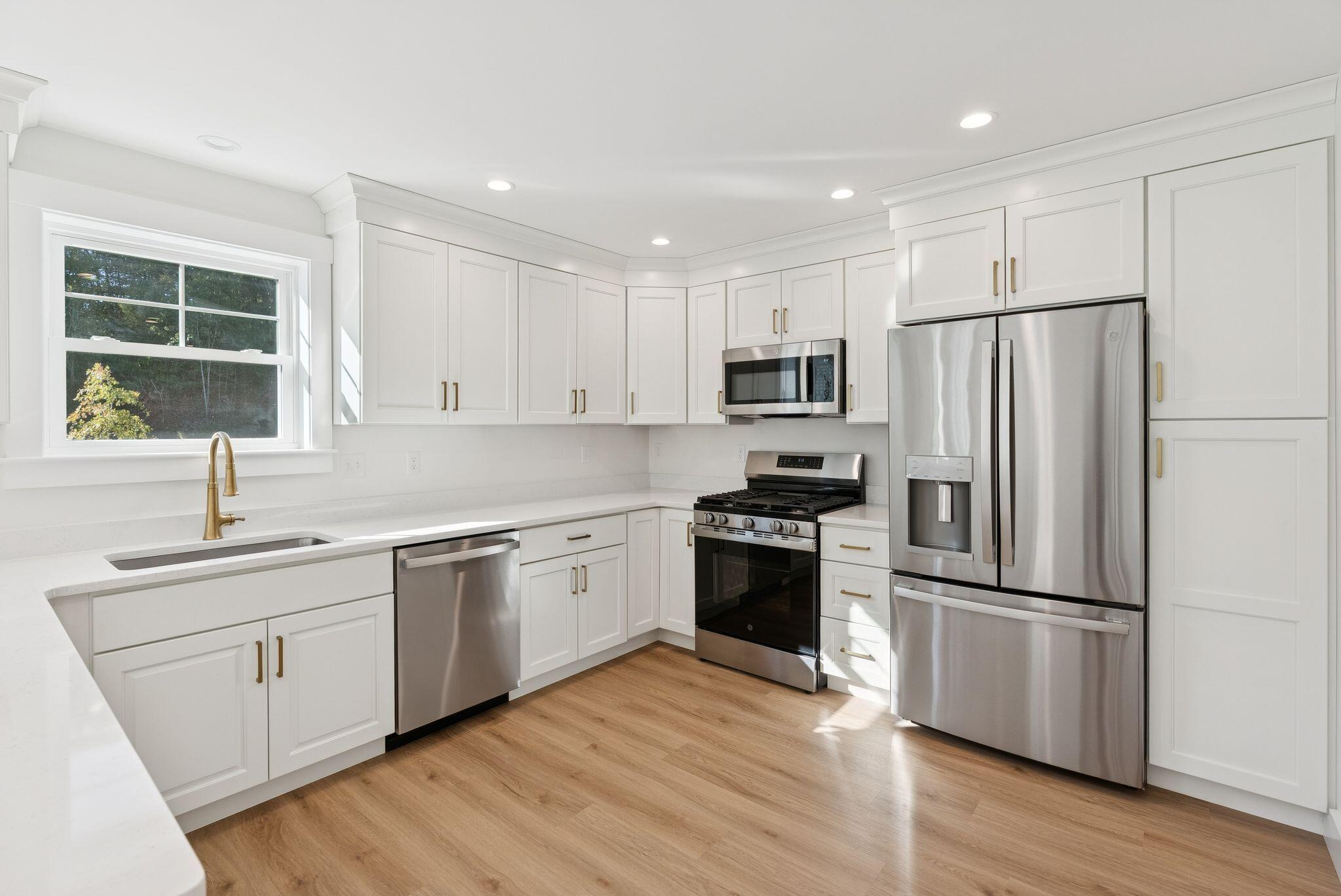 15 Feldspar Lane Cumberland ME 04021