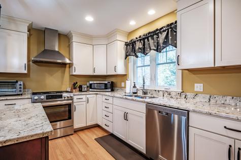29 Mccann Way Scarborough ME 04074
