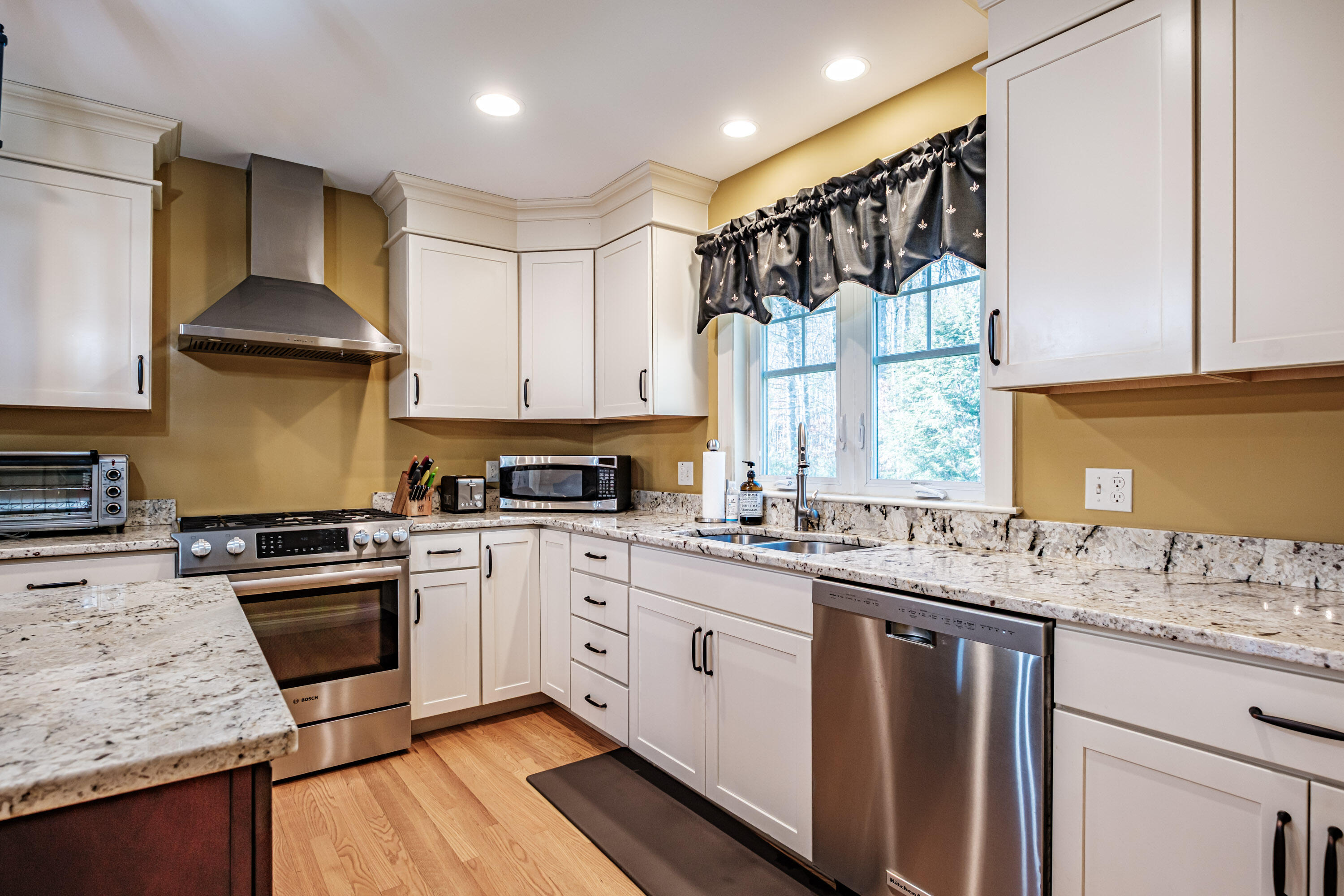 29 Mccann Way Scarborough ME 04074