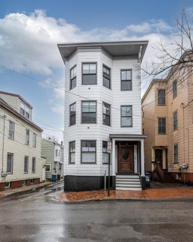 20 Dow Street Portland ME 04102