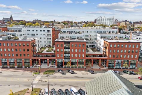387 Commercial Street Portland ME 04101