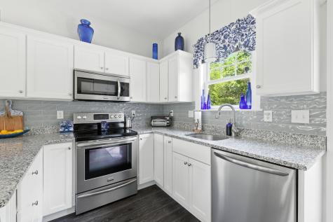 23 Adams Lane Arundel ME 04046