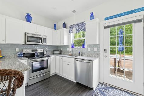 23 Adams Lane Arundel ME 04046