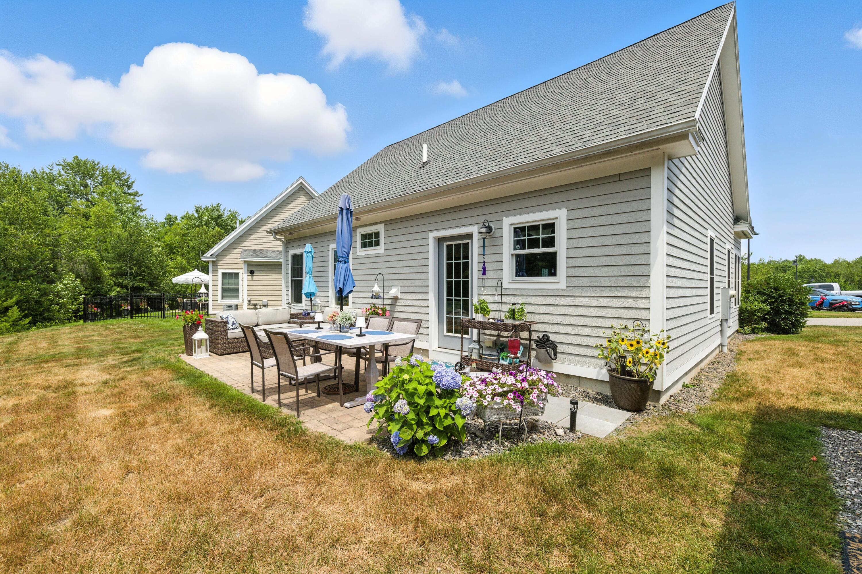 23 Adams Lane Arundel ME 04046