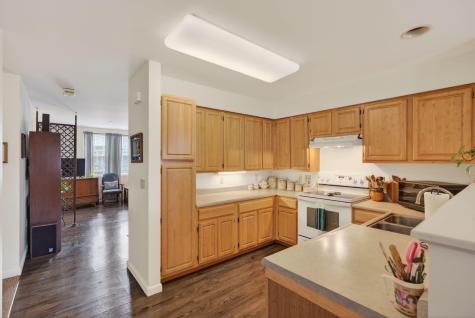 31 Guadalcanal Drive Brunswick ME 04011
