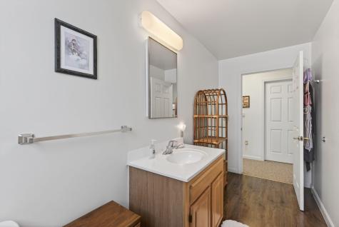 31 Guadalcanal Drive Brunswick ME 04011