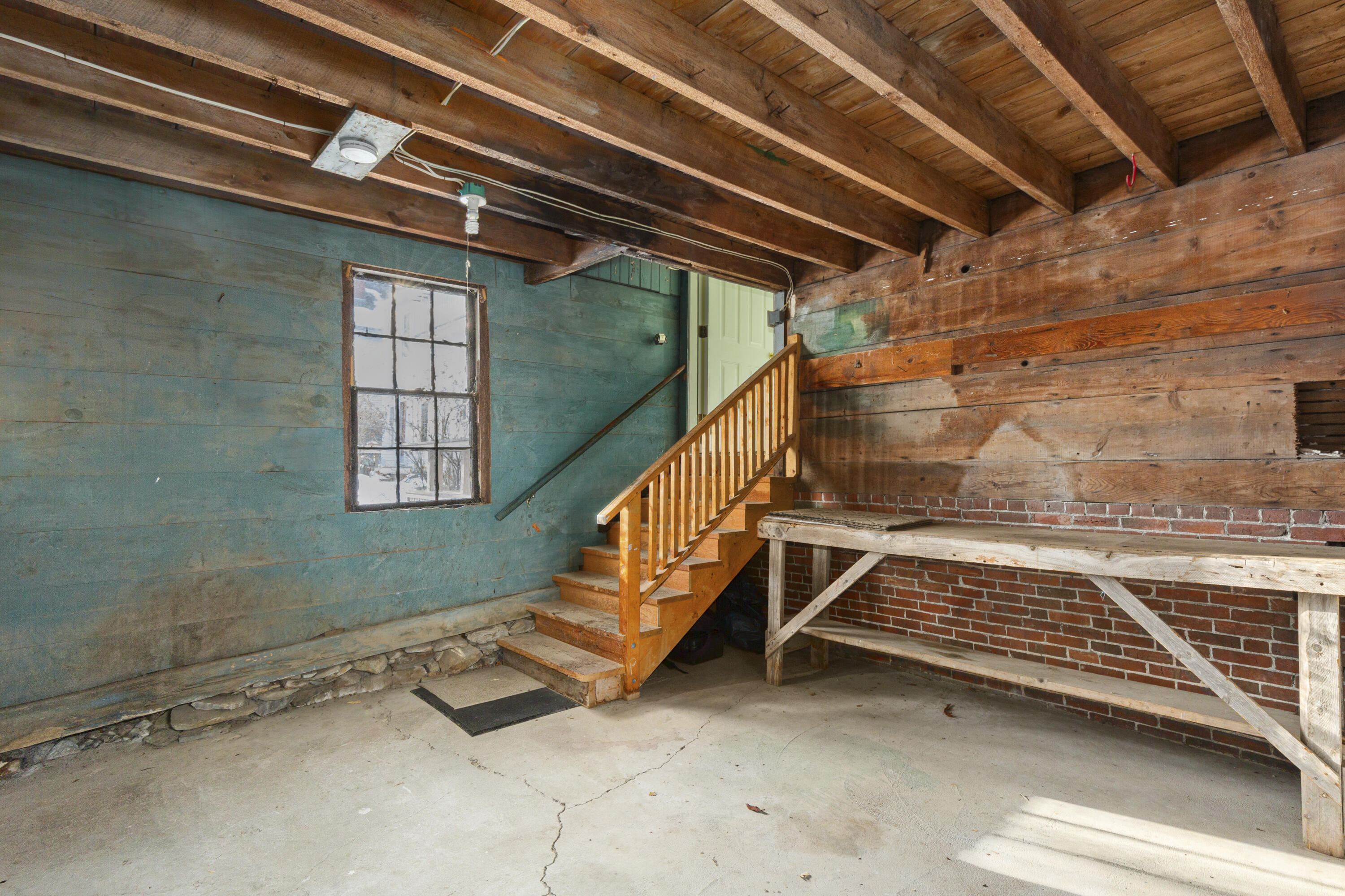 27 Court Street Belfast ME 04915