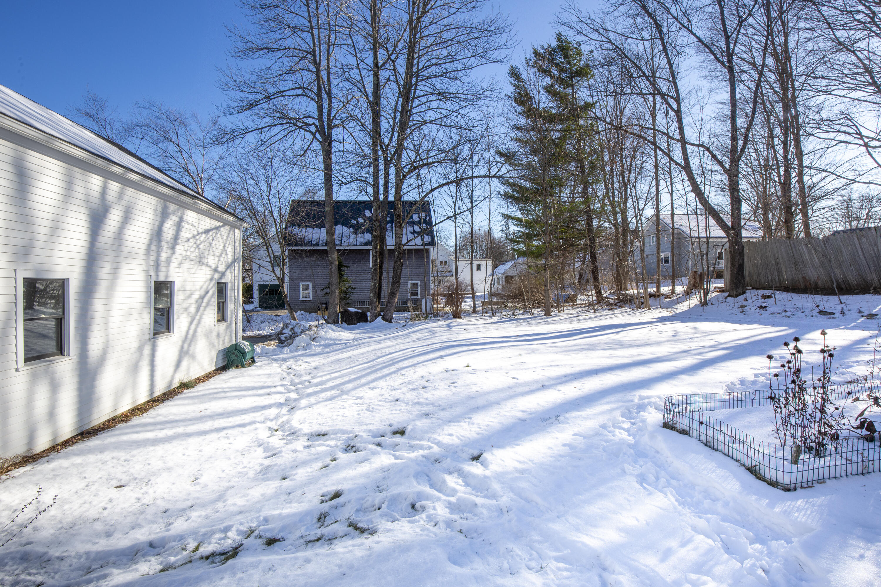 27 Court Street Belfast ME 04915