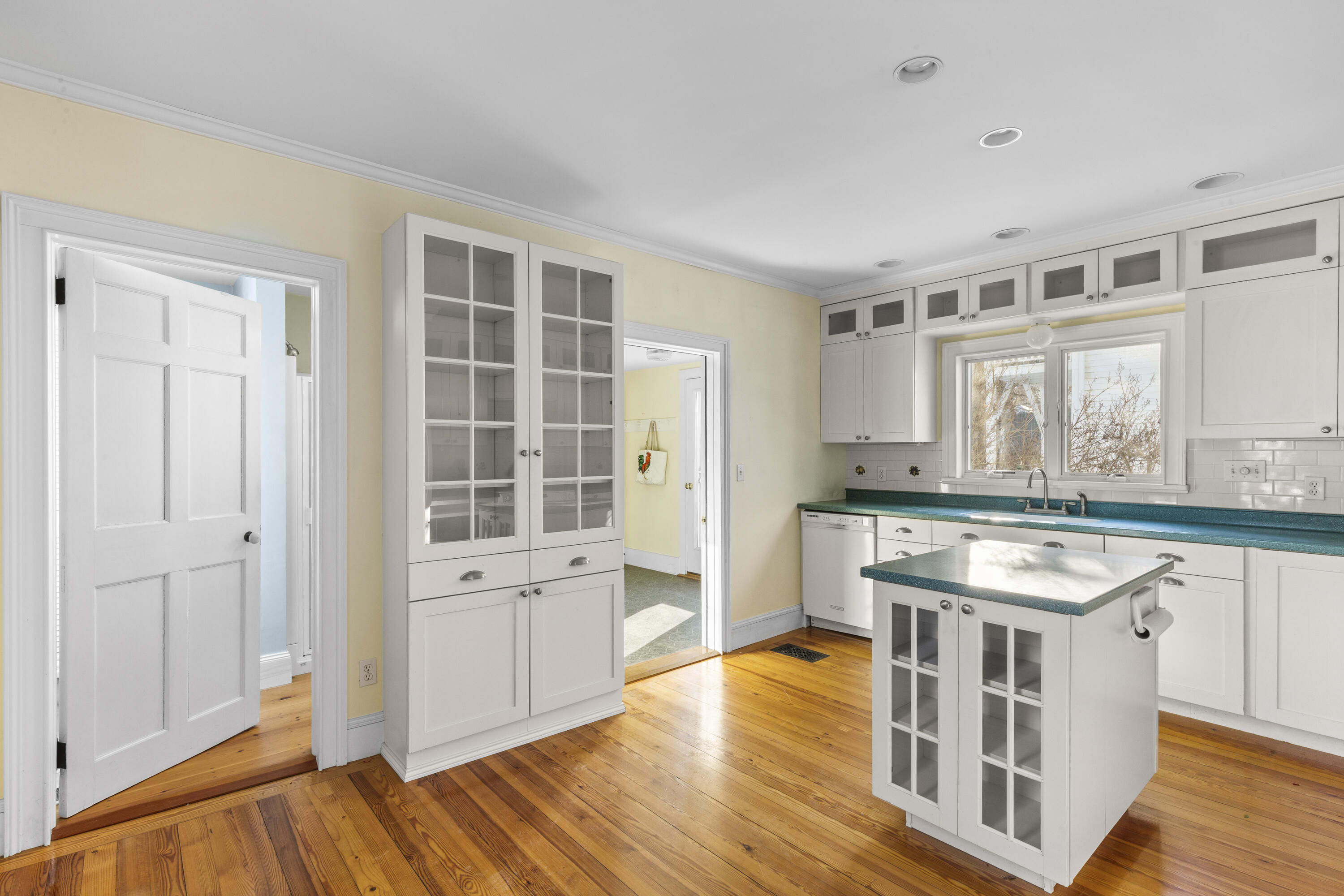 27 Court Street Belfast ME 04915