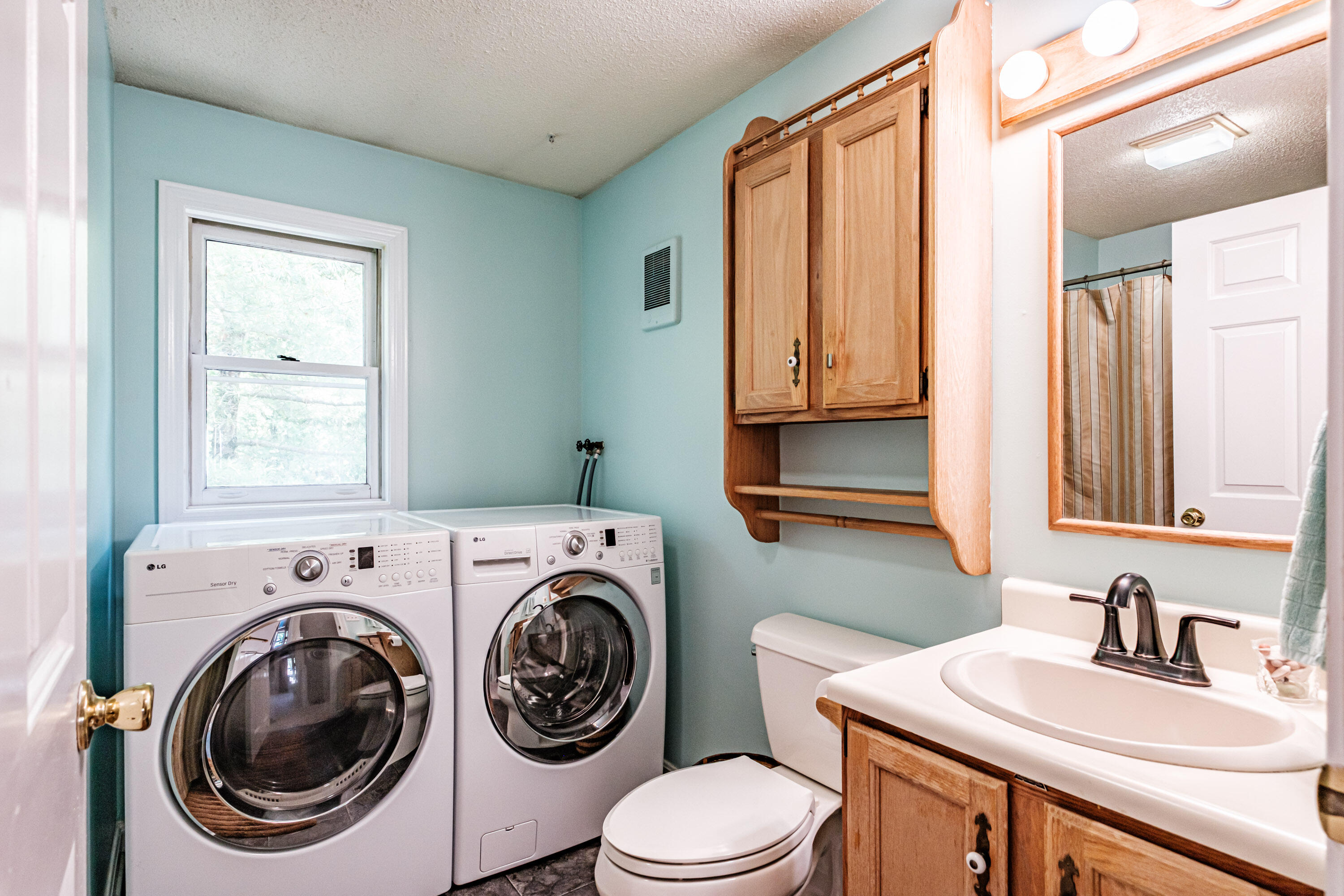 51 Pine Hill Drive Bath ME 04530