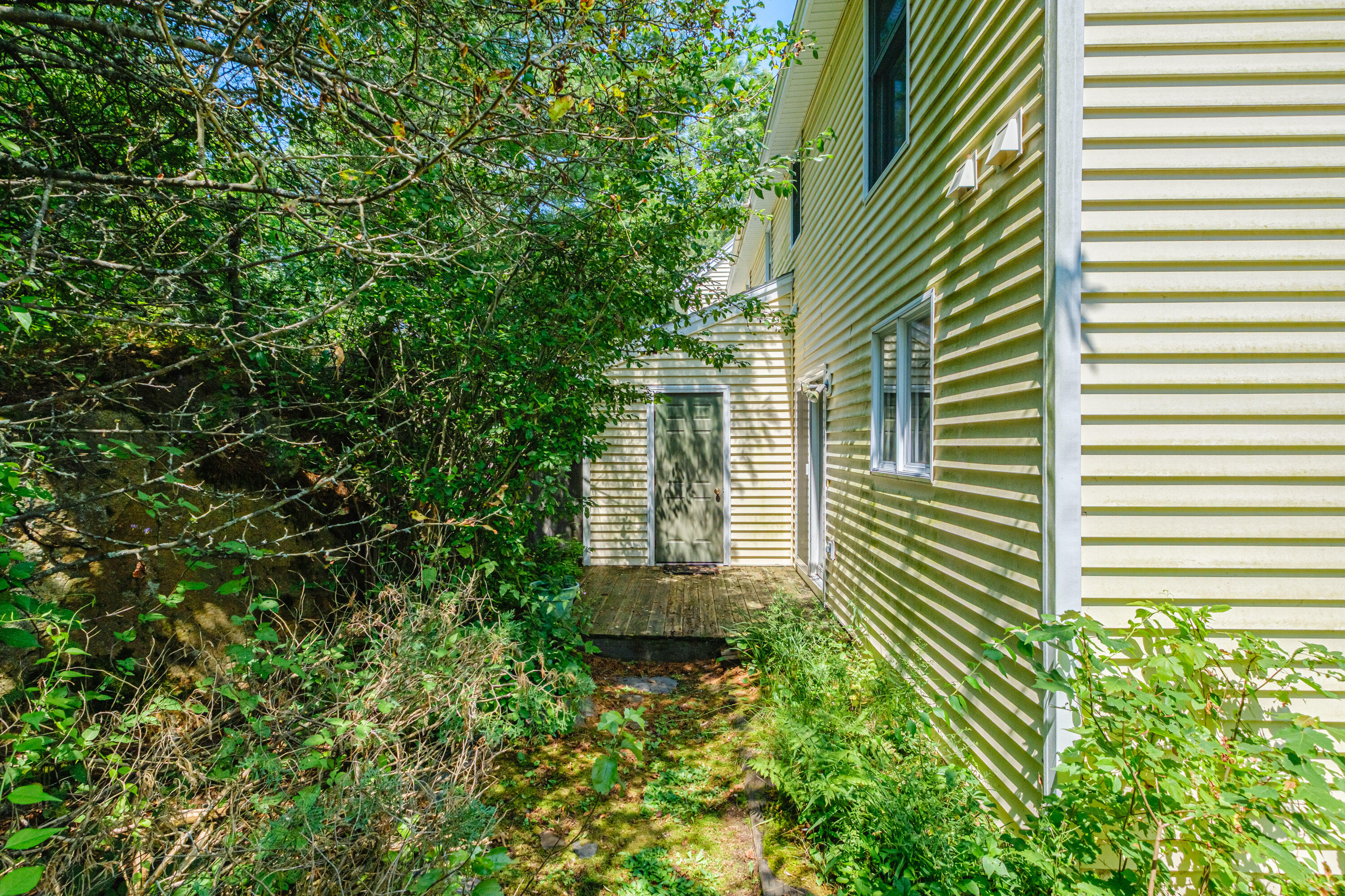 51 Pine Hill Drive Bath ME 04530