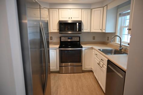 9 Hampton Glen Drive Kennebunk ME 04043