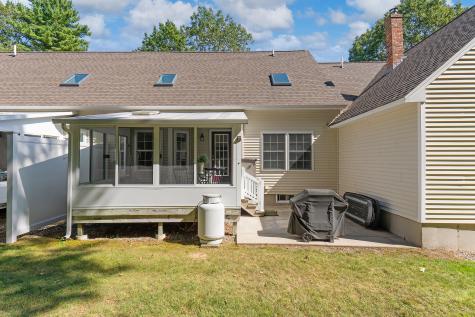 9 Hampton Glen Drive Kennebunk ME 04043