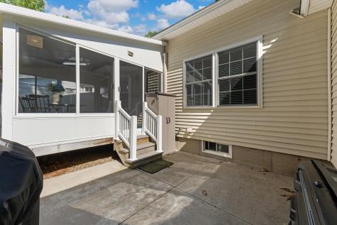 9 Hampton Glen Drive Kennebunk ME 04043