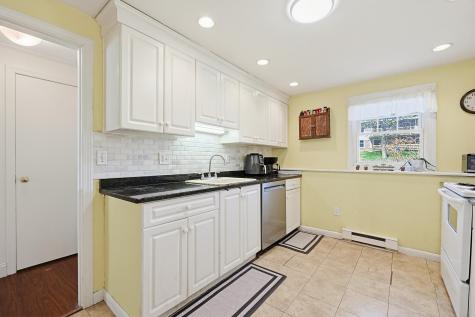 1 Philbrick Lane Kittery ME 03904