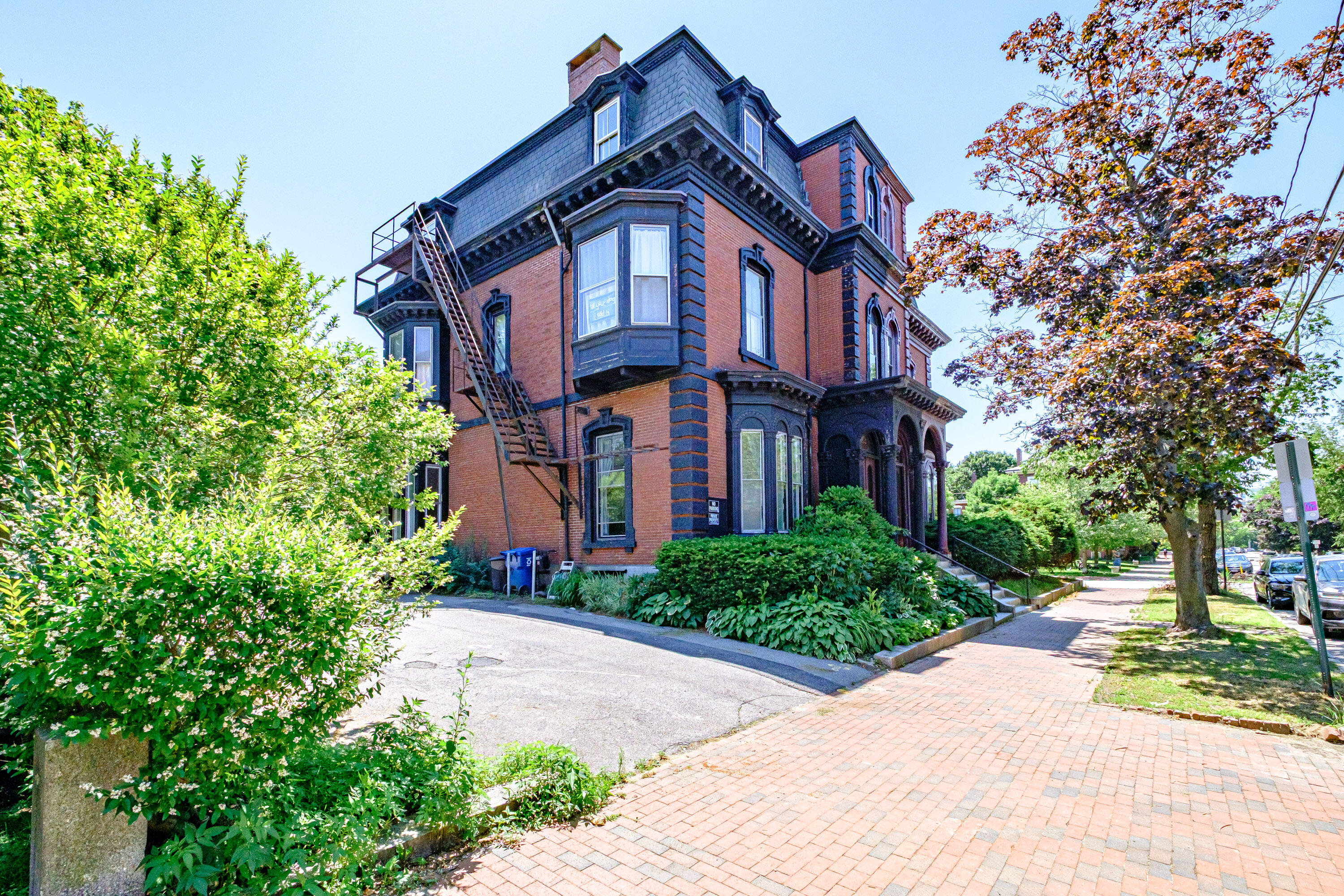 12 Deering Street Portland ME 04101