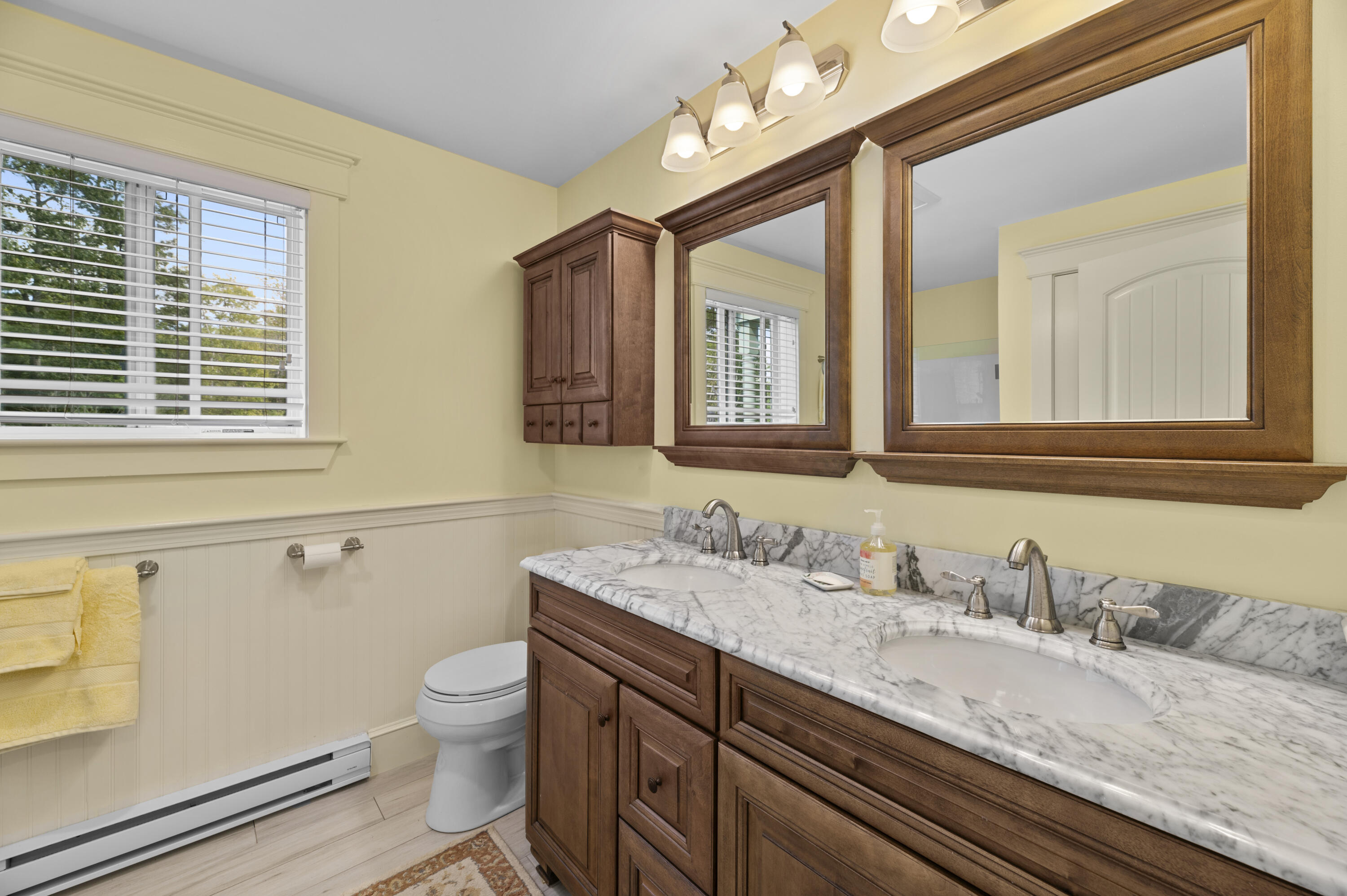 11 Island Lane Edgecomb ME 04556