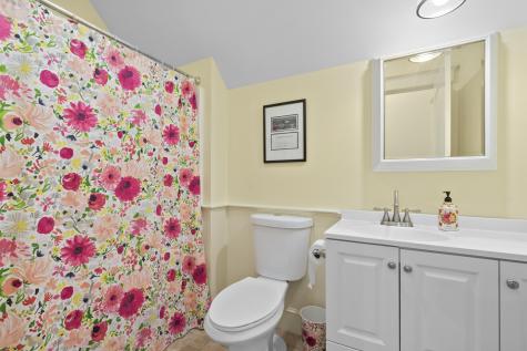 11 Island Lane Edgecomb ME 04556