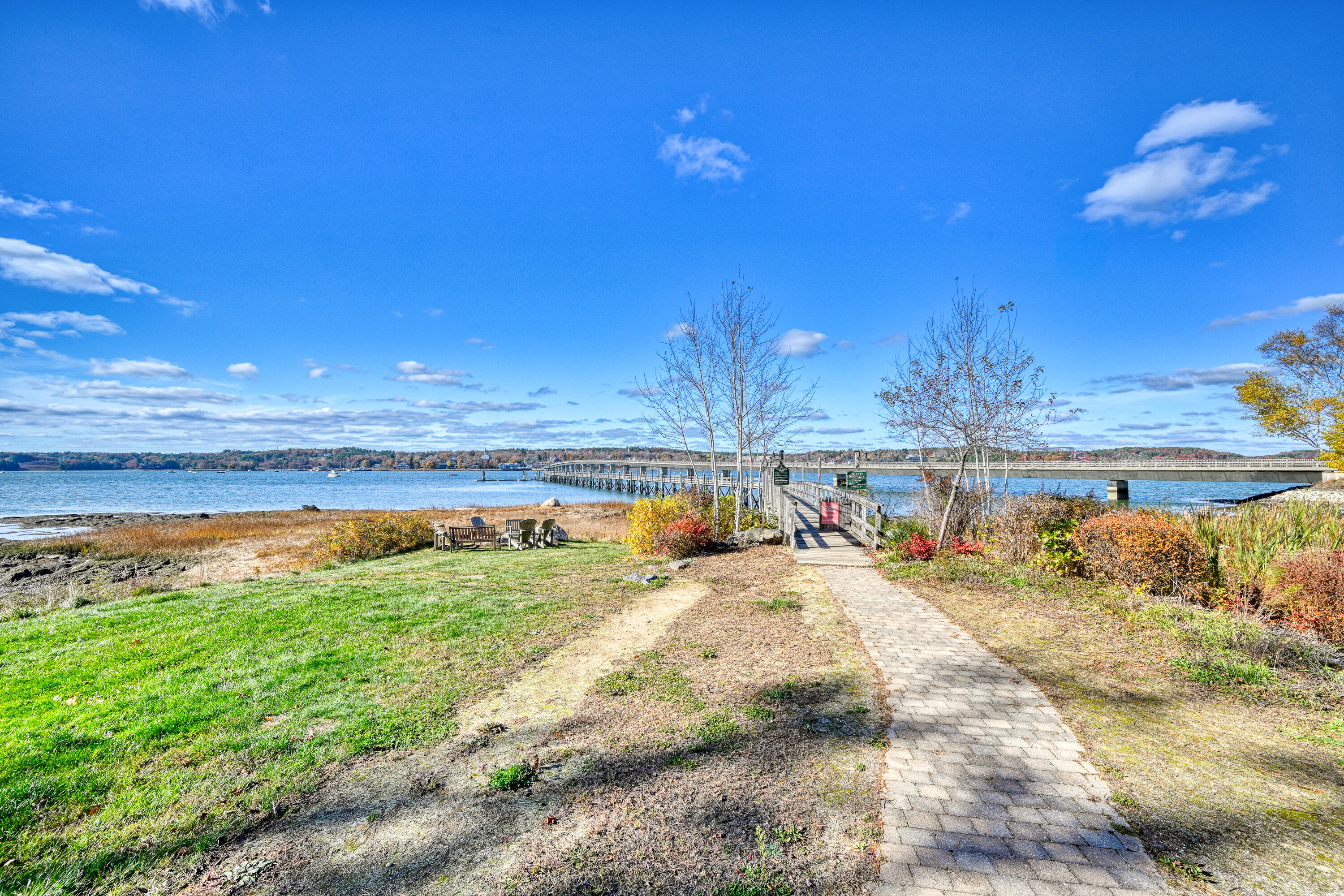 11 Island Lane Edgecomb ME 04556