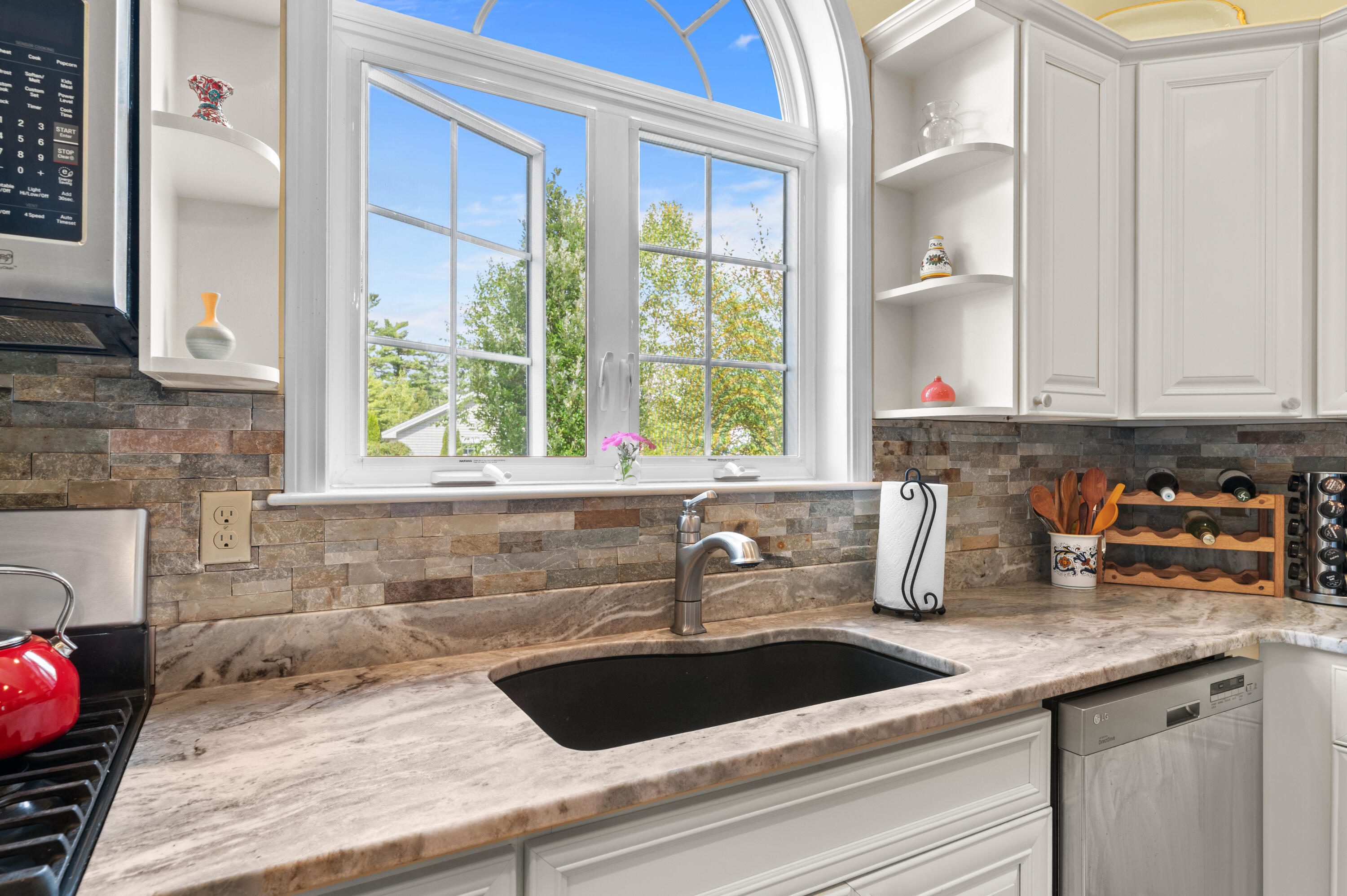 11 Island Lane Edgecomb ME 04556