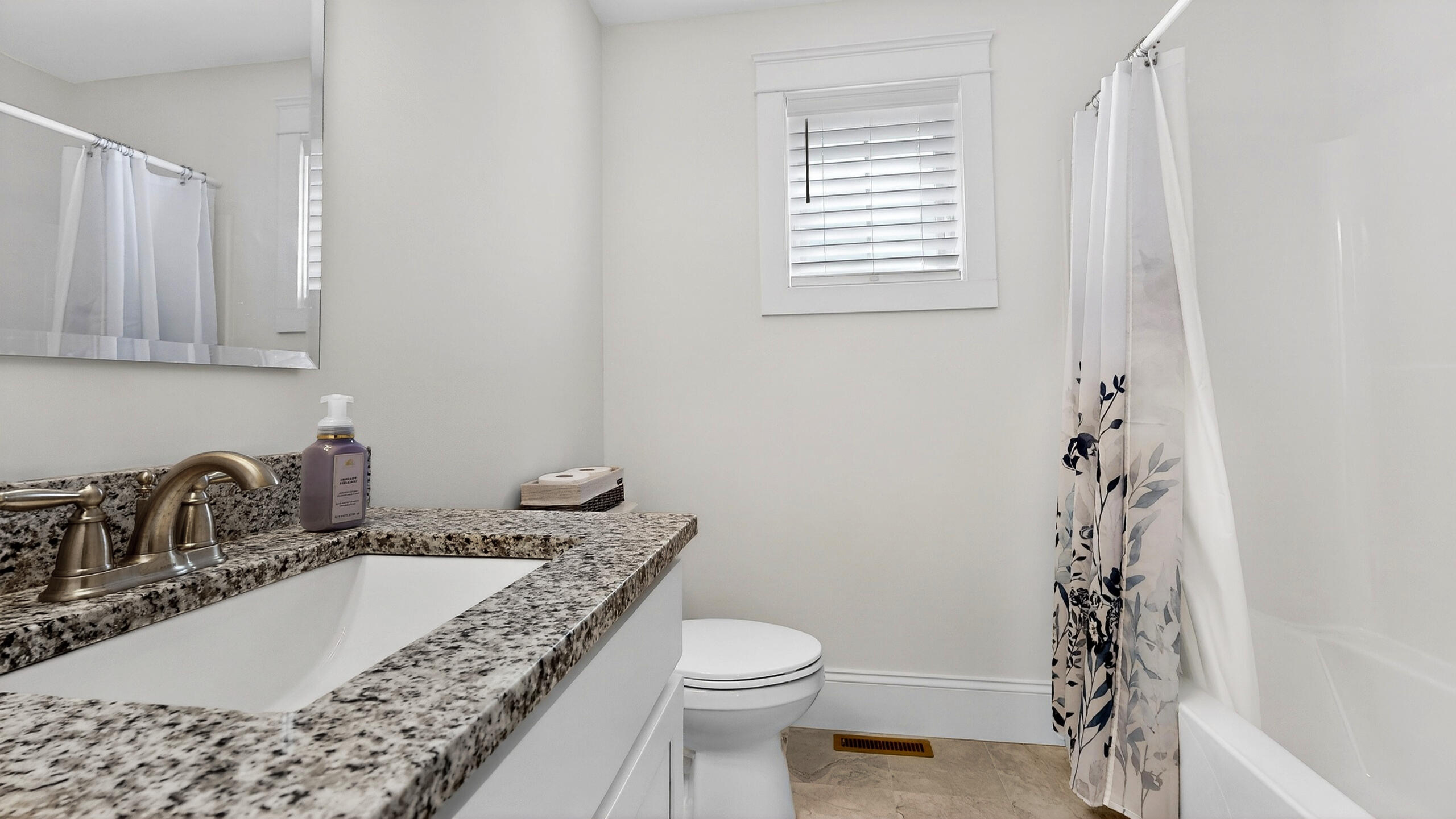 146 Falcon Crest Drive Gorham ME 04038