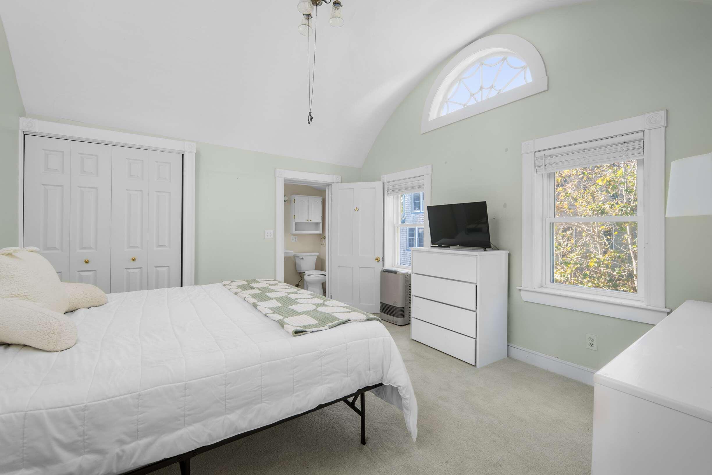 45 Woodbury Lane Ogunquit ME 03907