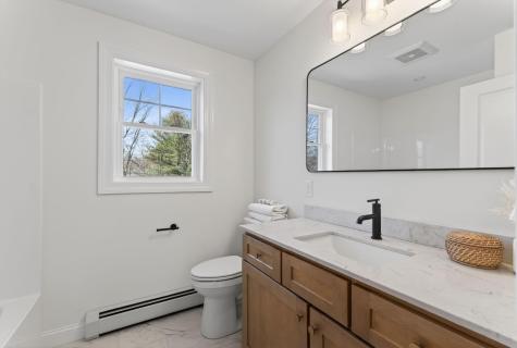 6 Shepherd Lane Windham ME 04103