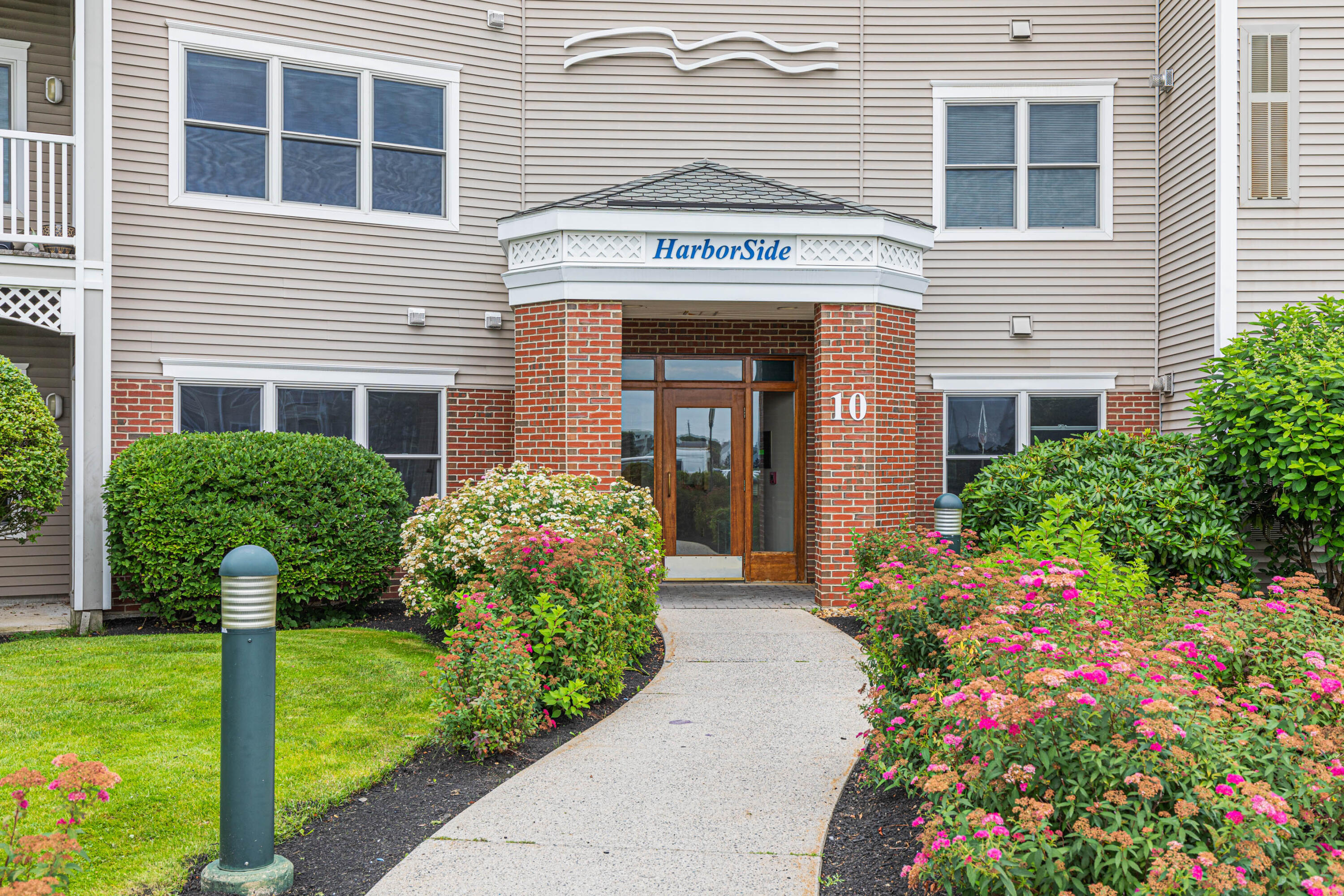 1 River Place Drive South Portland ME 04106