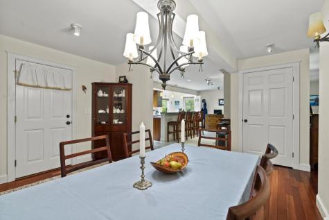 5 Hillside Place Boothbay ME 04537