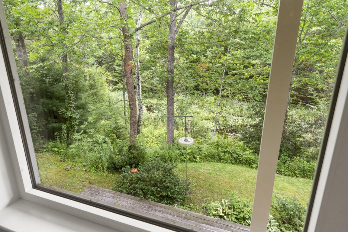 5 Hillside Place Boothbay ME 04537