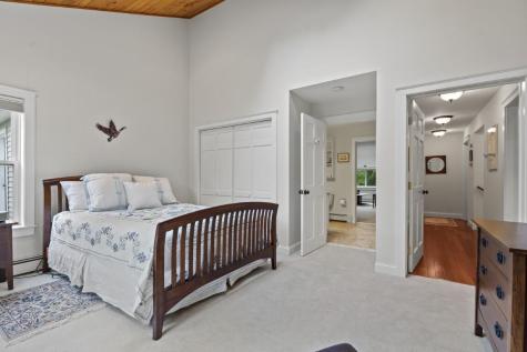 5 Hillside Place Boothbay ME 04537