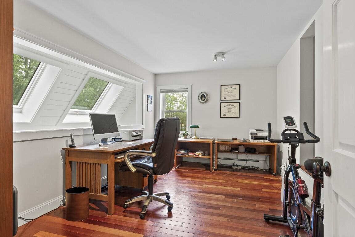 5 Hillside Place Boothbay ME 04537