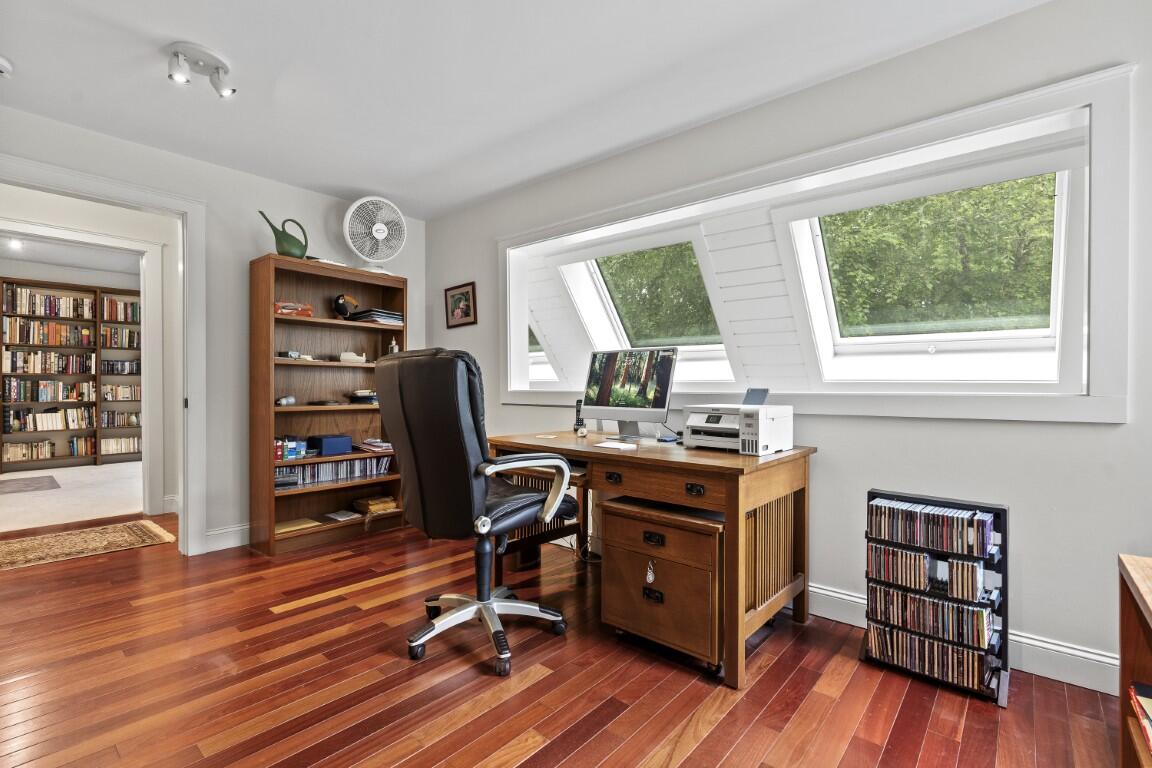 5 Hillside Place Boothbay ME 04537