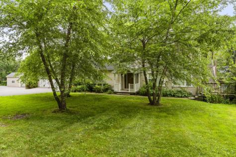 5 Hillside Place Boothbay ME 04537